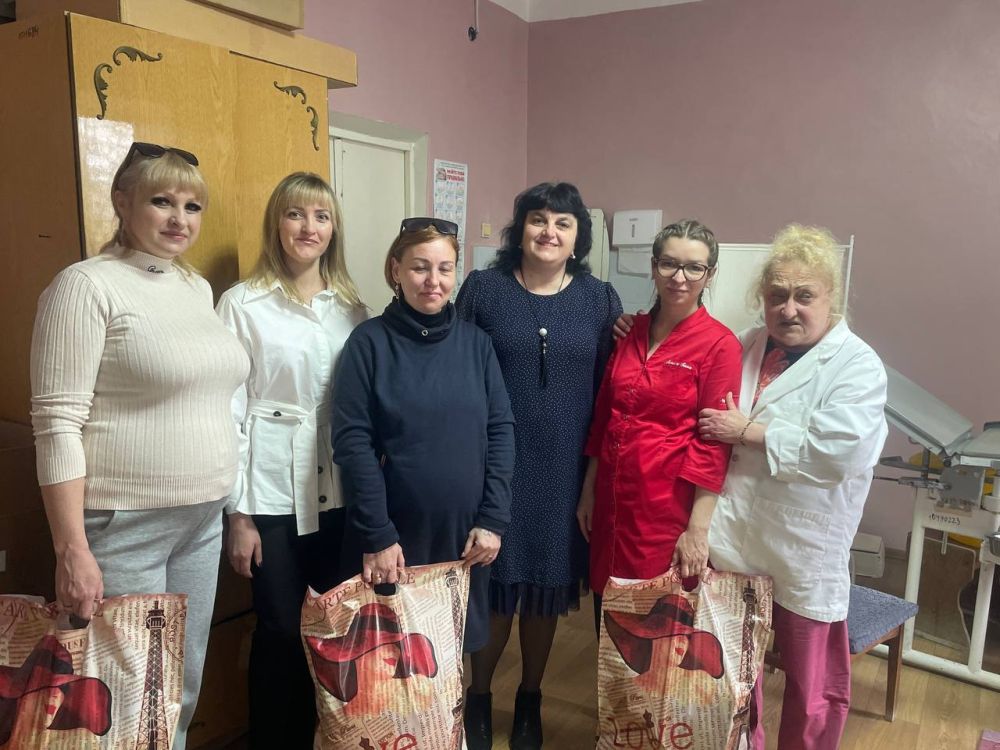 Символично, что День беременных отмечается в большой православный праздник Благовещения — день, когда Дева Мария узнала, что она станет матерью Сына Божьего Символично, что День беременных отмечается в большой православный праздник Благовещения — день, когда Дева Мария узнала, что она станет матерью Сына Божьего