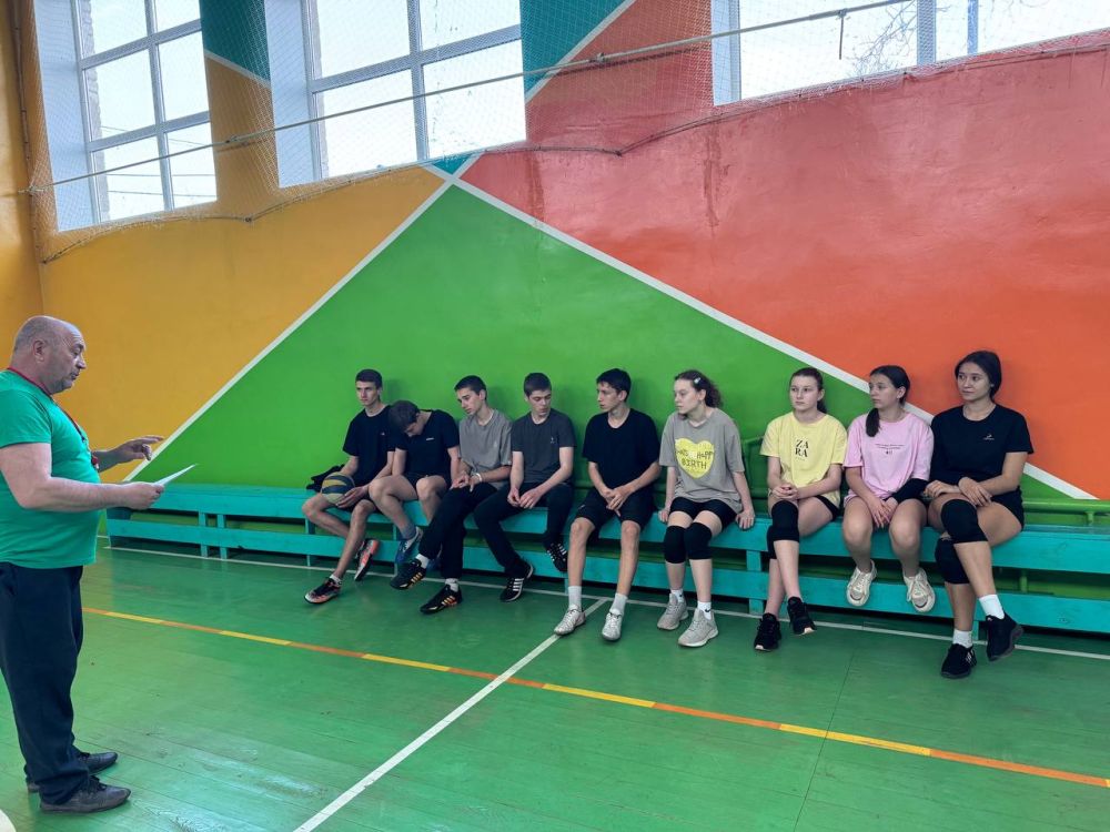 С 1 по 4 апреля 2025 года инструкторами по спорту МКУ "Володарский центр физического здоровья населения "Спорт для всех" Валерием Самарским (с. Новокрасновка), Николаем Тиорой (с. Республика) и Юлией Алексий (с. Кальчик)... С 1 по 4 апреля 2025 года инструкторами по спорту МКУ "Володарский центр физического здоровья населения "Спорт для всех" Валерием Самарским (с. Новокрасновка), Николаем Тиорой (с. Республика) и Юлией Алексий (с. Кальчик)...