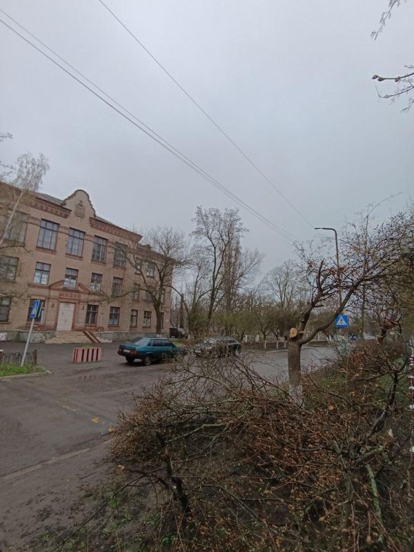 Николай Михайлов: В поселке Новый Свет при поддержке Бурятии начался ремонт линий уличного освещения Николай Михайлов: В поселке Новый Свет при поддержке Бурятии начался ремонт линий уличного освещения