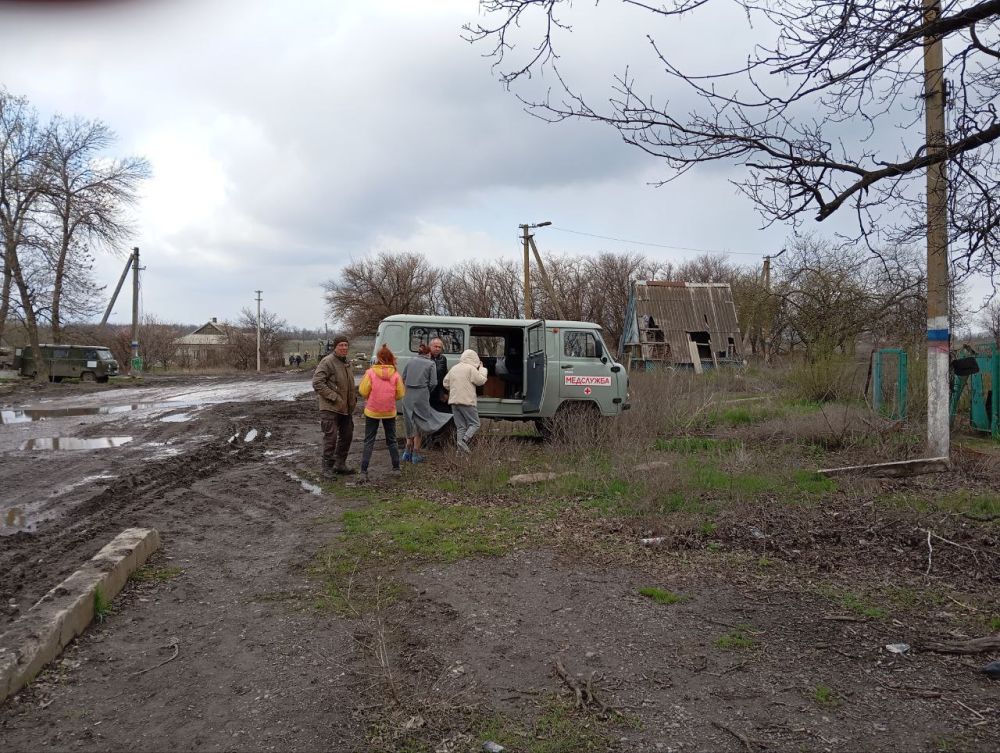Врачи Тельмановской центральной районной больницы осуществили выезд в с.Берёзовое и с.Степное Врачи Тельмановской центральной районной больницы осуществили выезд в с.Берёзовое и с.Степное