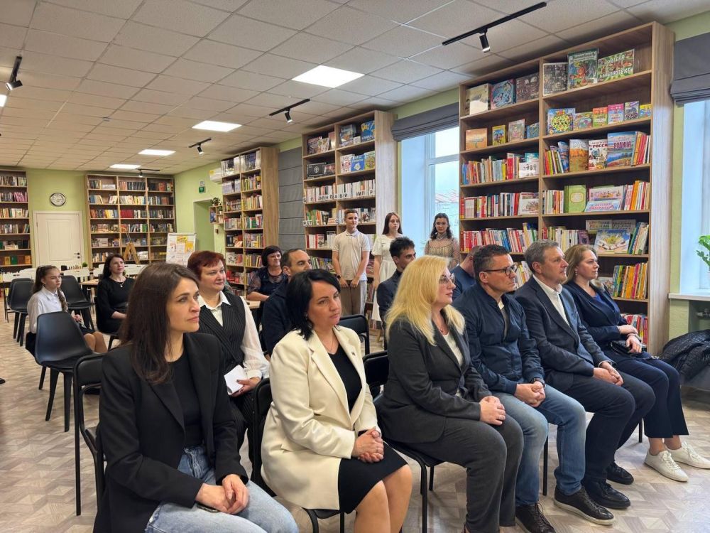 В Волновахском районе ДНР после капитального ремонта открылась муниципальная библиотека В Волновахском районе ДНР после капитального ремонта открылась муниципальная библиотека
