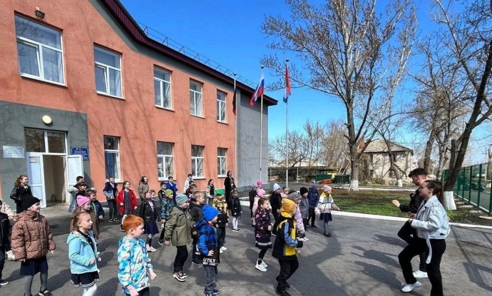Активисты Снежного участвуют в общественной жизни муниципалитета Активисты Снежного участвуют в общественной жизни муниципалитета