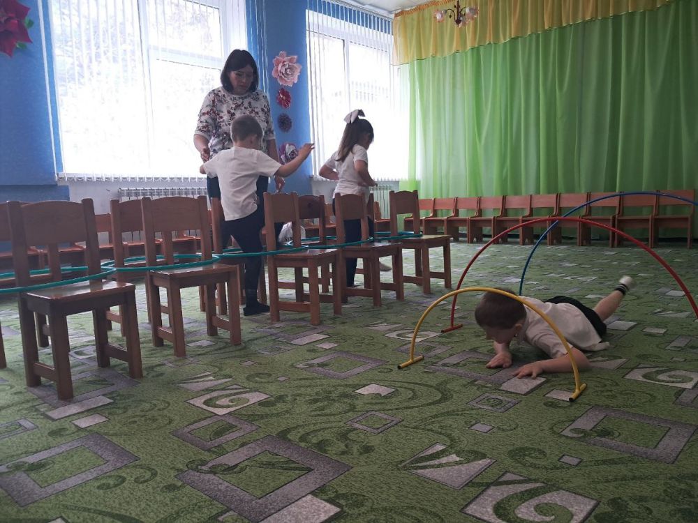 Дружи со спортом с малых лет Дружи со спортом с малых лет