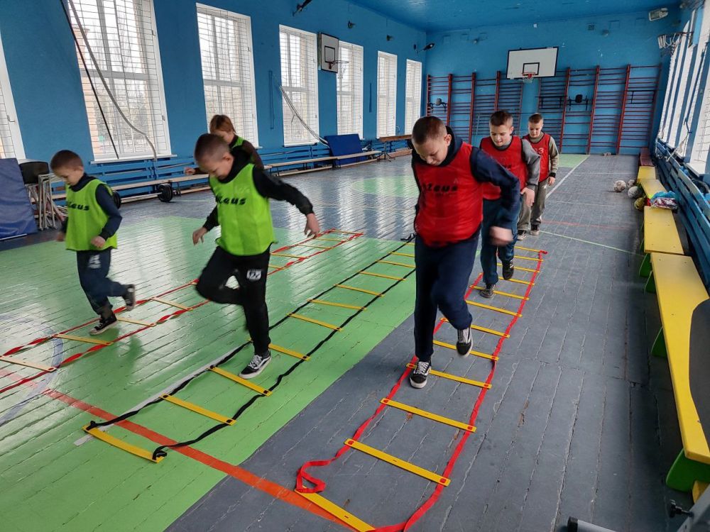 В ГБОУ «Мироновская школа № 10 г.о. Дебальцево» проводилась акция «Путешествие в страну Здоровья» в рамках тематической недели здоровых инициатив В ГБОУ «Мироновская школа № 10 г.о. Дебальцево» проводилась акция «Путешествие в страну Здоровья» в рамках тематической недели здоровых инициатив