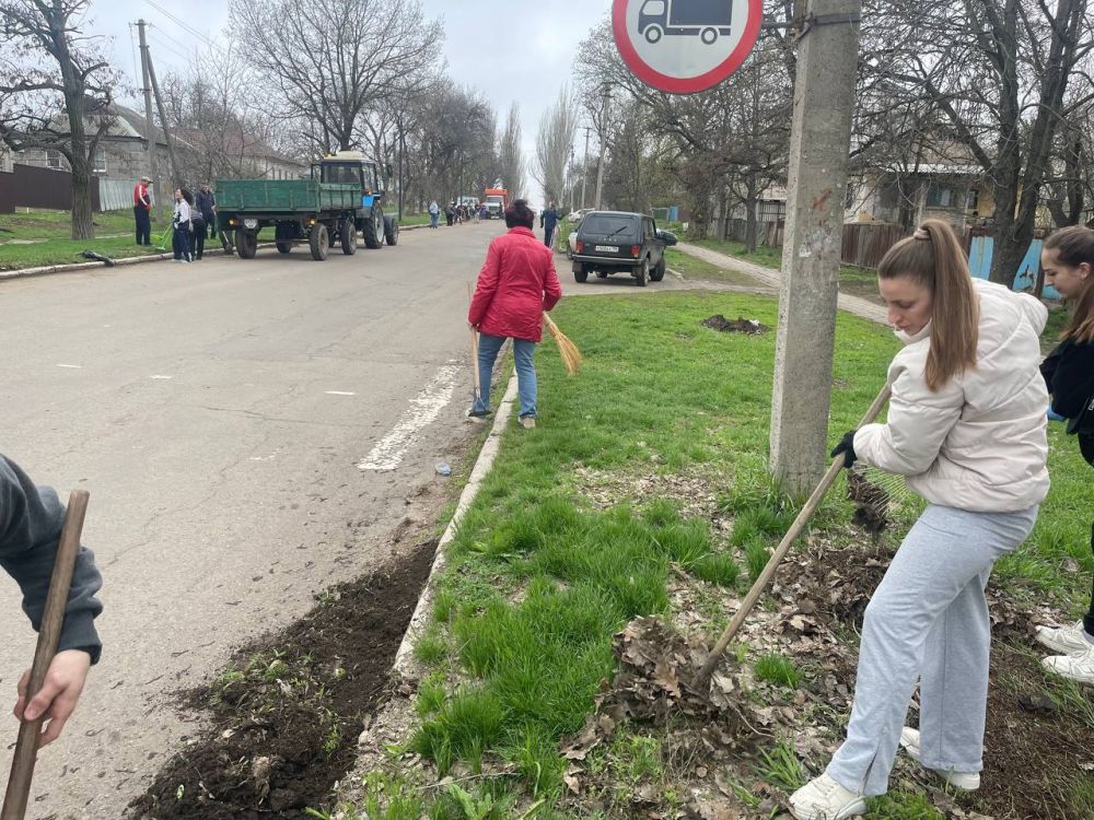 Николай Михайлов: В Старобешевском муниципальном округе прошла акция «Зеленый субботник» Николай Михайлов: В Старобешевском муниципальном округе прошла акция «Зеленый субботник»