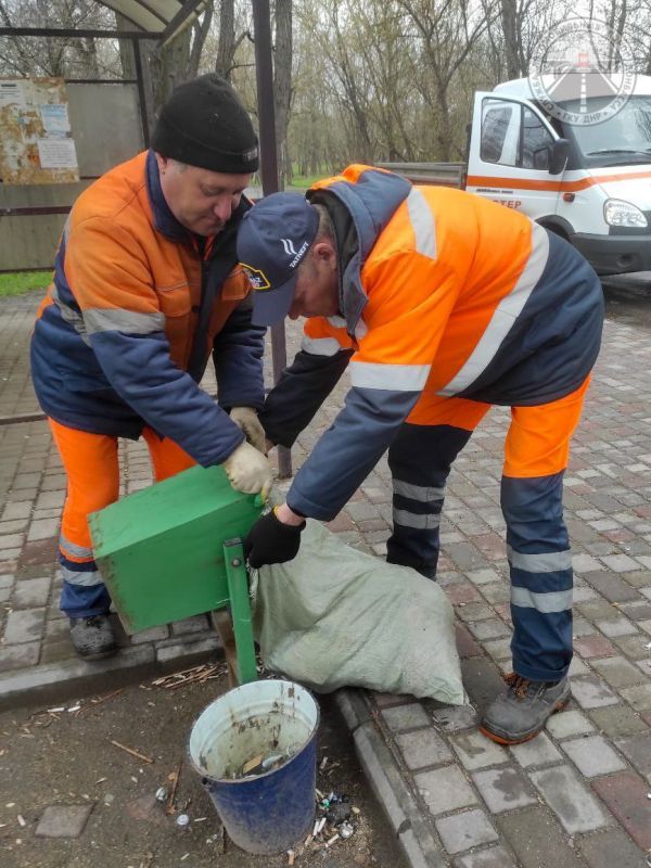 Генеральная уборка на дорогах общего пользования продолжается Генеральная уборка на дорогах общего пользования продолжается