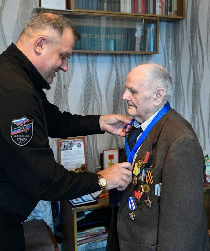 «Мы гордимся, что живем с вами на одной земле!» «Мы гордимся, что живем с вами на одной земле!»