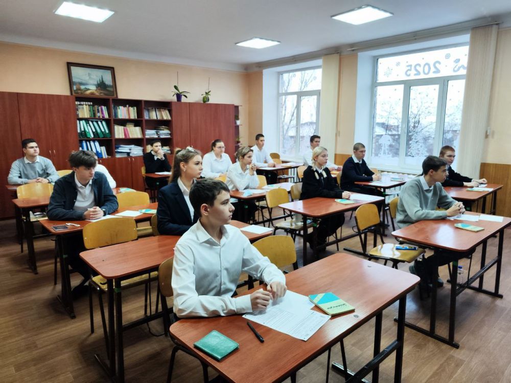 Владею мощным оружием: Земский учитель из Хабаровского края о силе русского языка Владею мощным оружием: Земский учитель из Хабаровского края о силе русского языка
