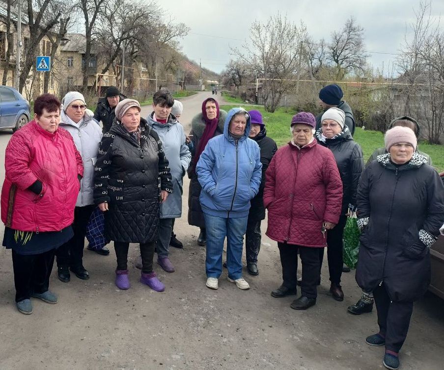 Наталья Бегуненко: В Петровском районе города Донецка прошли сходы с жителями Наталья Бегуненко: В Петровском районе города Донецка прошли сходы с жителями