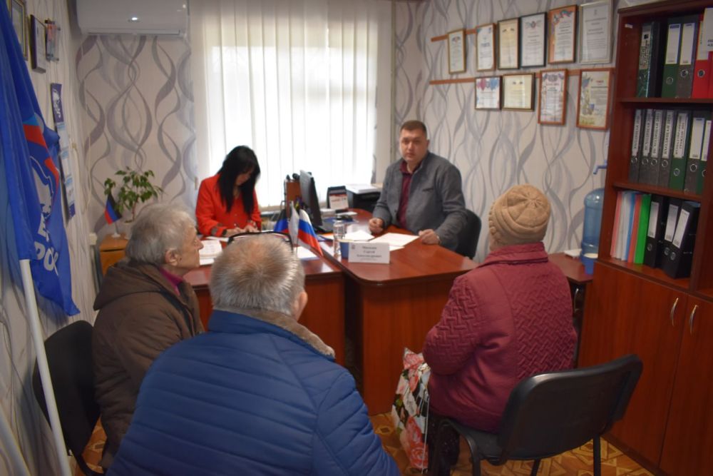 Депутат Народного Совета взял на контроль проблемы кировчан Депутат Народного Совета взял на контроль проблемы кировчан