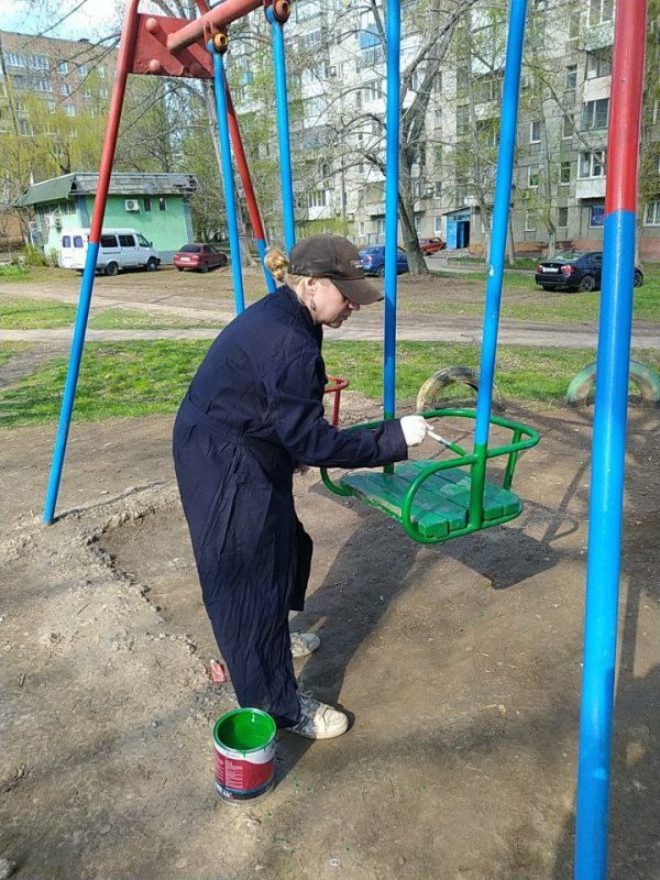 Елена Рязанцева: Сегодня, 10 апреля, в рамках проекта Всероссийской политической партии «Единая Россия» «Городская среда» , акции "Чистый четверг" сотрудники организаций, учреждений, предприятий Пролетарского продолжили... Елена Рязанцева: Сегодня, 10 апреля, в рамках проекта Всероссийской политической партии «Единая Россия» «Городская среда» , акции "Чистый четверг" сотрудники организаций, учреждений, предприятий Пролетарского продолжили...
