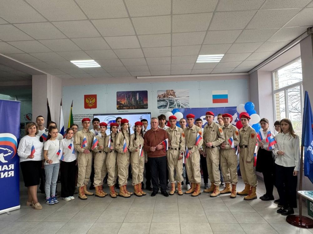 В Старобешевской школе состоялся кинопоказ В Старобешевской школе состоялся кинопоказ