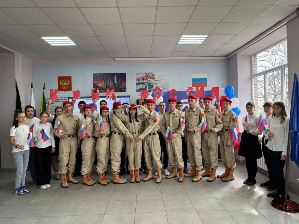 В Старобешевской школе состоялся кинопоказ В Старобешевской школе состоялся кинопоказ