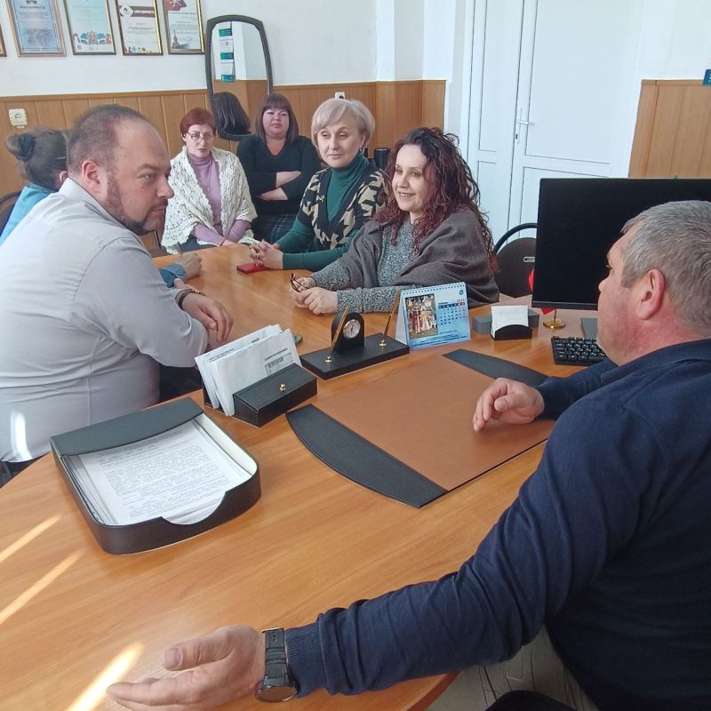 В Сартанском территориальном секторе Администрации городского округа Мариуполь состоялась встреча с жителями В Сартанском территориальном секторе Администрации городского округа Мариуполь состоялась встреча с жителями