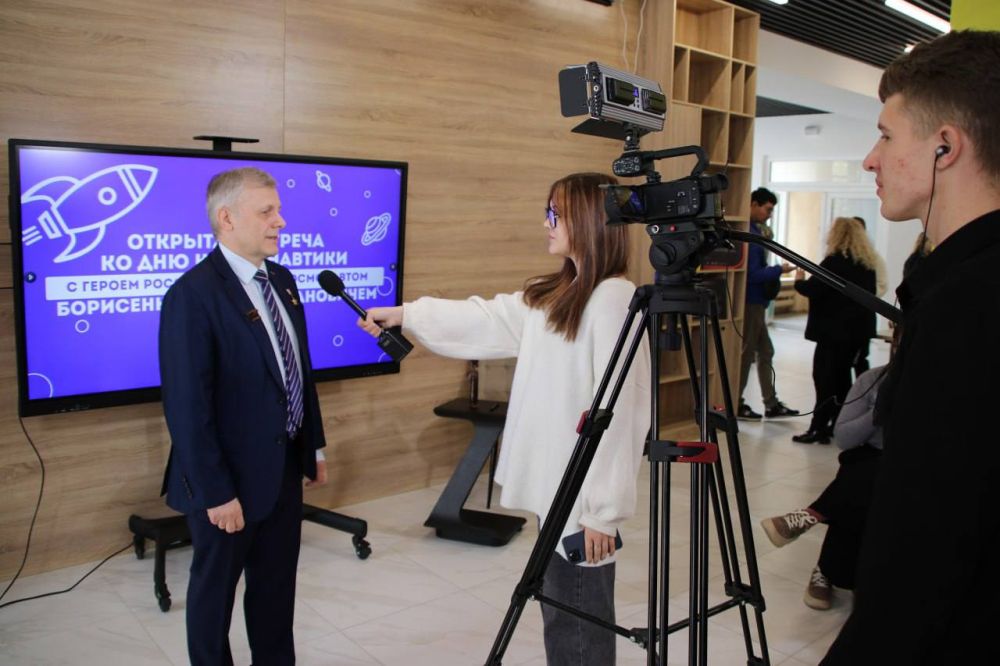 СТАРТ ДАН! ВСТРЕЧА С ЛЕТЧИКОМ-КОСМОНАВТОМ АНДРЕЕМ БОРИСЕНКО СТАРТ ДАН! ВСТРЕЧА С ЛЕТЧИКОМ-КОСМОНАВТОМ АНДРЕЕМ БОРИСЕНКО
