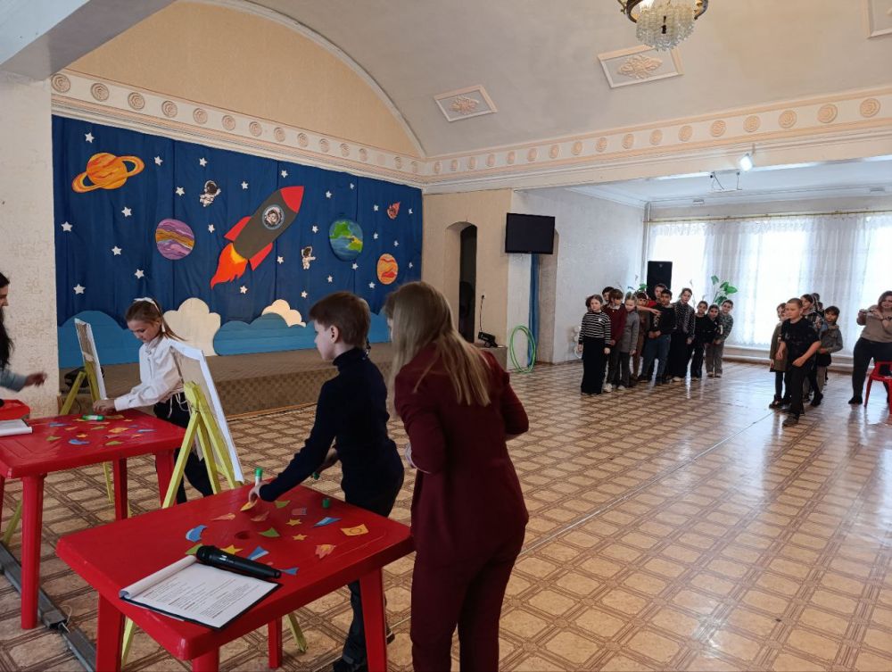 Сегодня в ЦКиД «Виктория г. Амвросиевка состоялись мероприятия, посвященные Дню космонавтики Сегодня в ЦКиД «Виктория г. Амвросиевка состоялись мероприятия, посвященные Дню космонавтики
