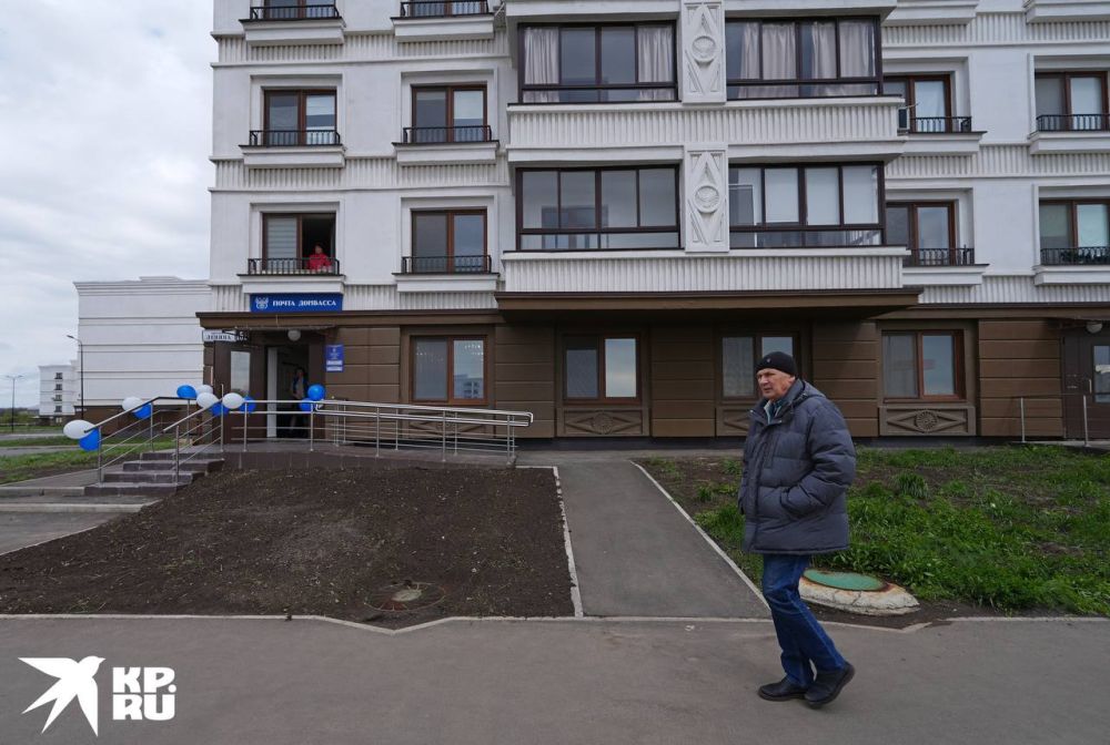 В Мариуполе, в современном микрорайоне «Невский», распахнуло свои двери новое отделение Почты Донбасса – ОПС №56 В Мариуполе, в современном микрорайоне «Невский», распахнуло свои двери новое отделение Почты Донбасса – ОПС №56