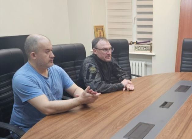 Юрий Мартынов: Вчера состоялась важная встреча с Всеволодом Мохиревым, который прибыл в нашу Республику под эгидой Российского Союза боевых искусств Юрий Мартынов: Вчера состоялась важная встреча с Всеволодом Мохиревым, который прибыл в нашу Республику под эгидой Российского Союза боевых искусств