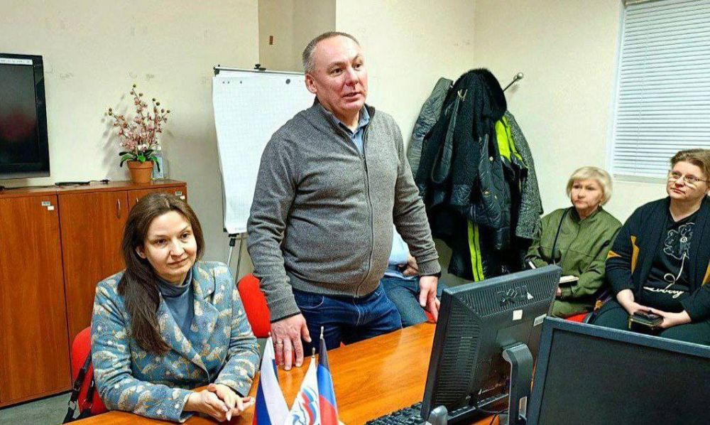 ВСТРЕЧИ С ТРУДОВЫМИ КОЛЛЕКТИВАМИ ВСТРЕЧИ С ТРУДОВЫМИ КОЛЛЕКТИВАМИ