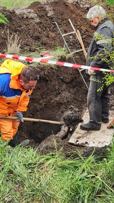 Владимирцы ликвидировали течь на сетях водоснабжения в Кировском Владимирцы ликвидировали течь на сетях водоснабжения в Кировском