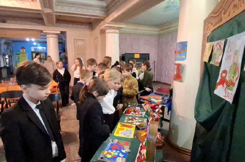 Во всем мире в память о погибших и выживших ежегодно 11 апреля отмечается Международный день освобождения узников фашистских концлагерей Во всем мире в память о погибших и выживших ежегодно 11 апреля отмечается Международный день освобождения узников фашистских концлагерей