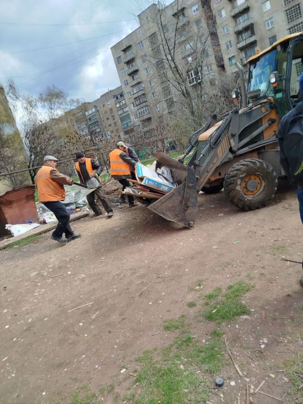Роман Конев: МУНИЦИПАЛЬНОЕ УНИТАРНОЕ ПРЕДПРИЯТИЕ «УПРАВЛЯЮЩАЯ КОМПАНИЯ ГОРОДА ГОРЛОВКА» АДМИНИСТРАЦИИ ГОРОДСКОГО ОКРУГА ГОРЛОВКА Роман Конев: МУНИЦИПАЛЬНОЕ УНИТАРНОЕ ПРЕДПРИЯТИЕ «УПРАВЛЯЮЩАЯ КОМПАНИЯ ГОРОДА ГОРЛОВКА» АДМИНИСТРАЦИИ ГОРОДСКОГО ОКРУГА ГОРЛОВКА