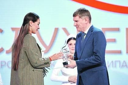 Три проекта из ДНР вышли в финал Всероссийской премии «Служение» Три проекта из ДНР вышли в финал Всероссийской премии «Служение»