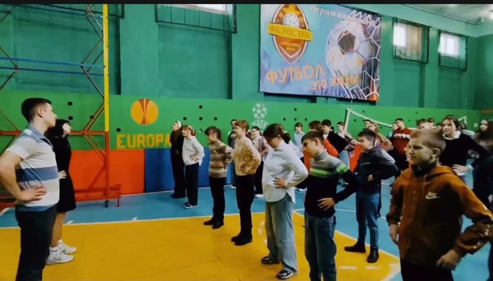 В школах Докучаевска отметили Всемирный день здоровья В школах Докучаевска отметили Всемирный день здоровья