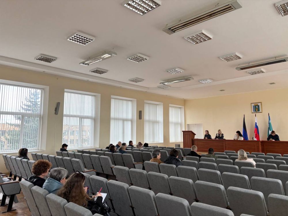Одиннадцатого апреля в Мангушском округе состоялось важное оперативное совещание, организованное Управлением Федеральной службы по ветеринарному и фитосанитарному надзору по ДНР и ЛНР Одиннадцатого апреля в Мангушском округе состоялось важное оперативное совещание, организованное Управлением Федеральной службы по ветеринарному и фитосанитарному надзору по ДНР и ЛНР