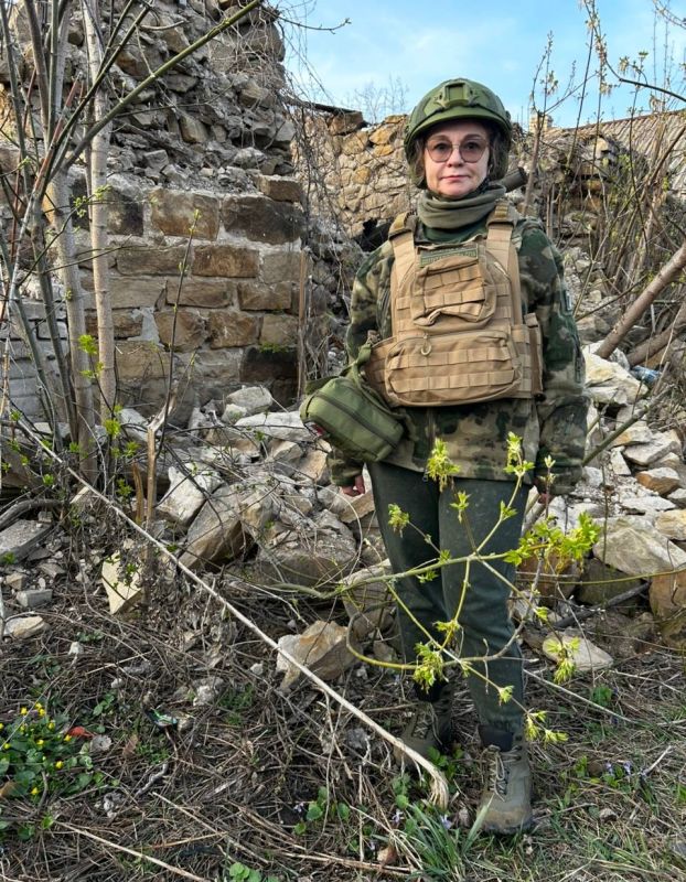 Пока одни громко рассуждают о патриотизме, другие просто берут и едут на фронт – к нашим бойцам Пока одни громко рассуждают о патриотизме, другие просто берут и едут на фронт – к нашим бойцам