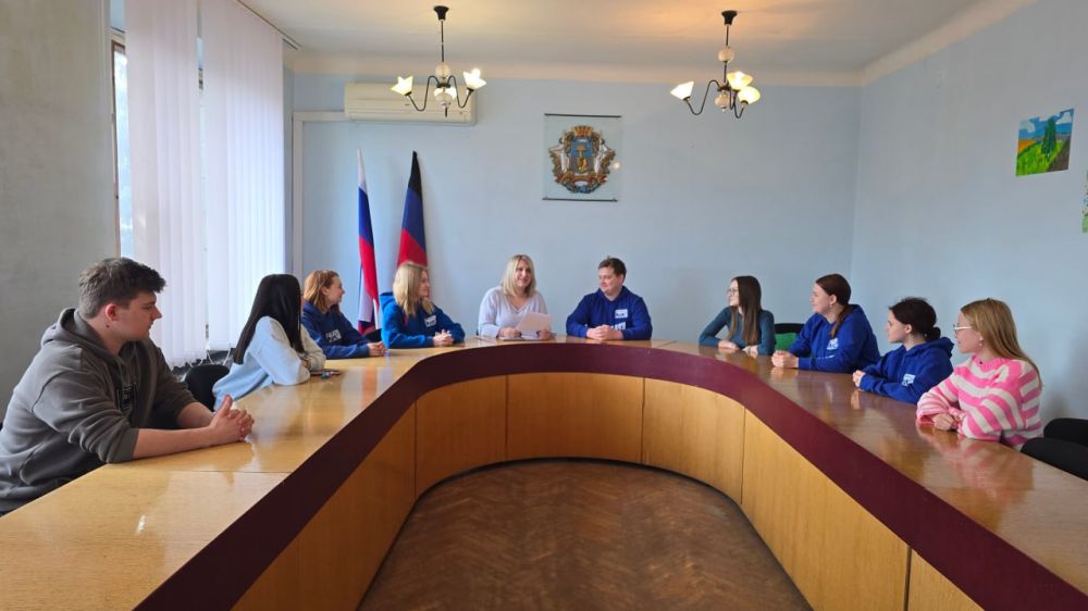 Иван Адамец: День космонавтики в России отмечается ежегодно 12 апреля Иван Адамец: День космонавтики в России отмечается ежегодно 12 апреля