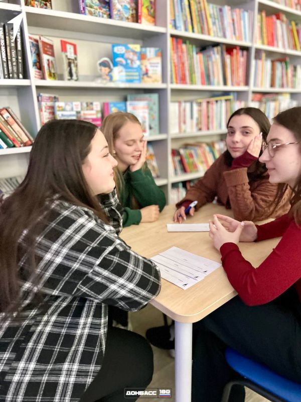 Через тернии к звёздам — это про Первых! Через тернии к звёздам — это про Первых!
