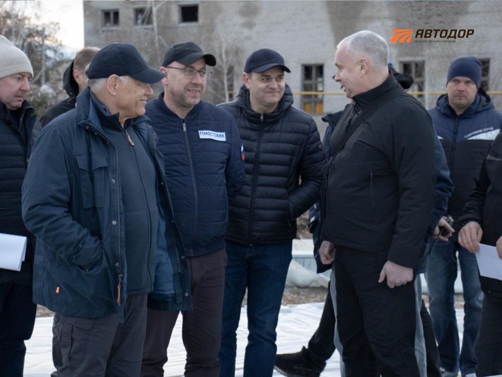 Вячеслав Петушенко проверил ход восстановления дорожных объектов в ДНР Вячеслав Петушенко проверил ход восстановления дорожных объектов в ДНР