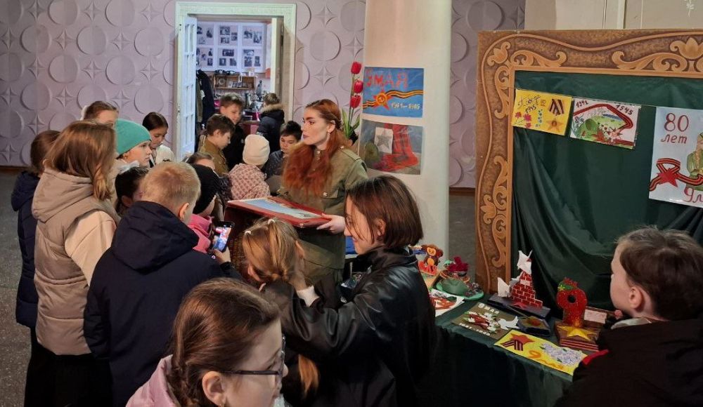 Во всем мире в память о погибших и выживших ежегодно 11 апреля отмечается Международный день освобождения узников фашистских концлагерей Во всем мире в память о погибших и выживших ежегодно 11 апреля отмечается Международный день освобождения узников фашистских концлагерей