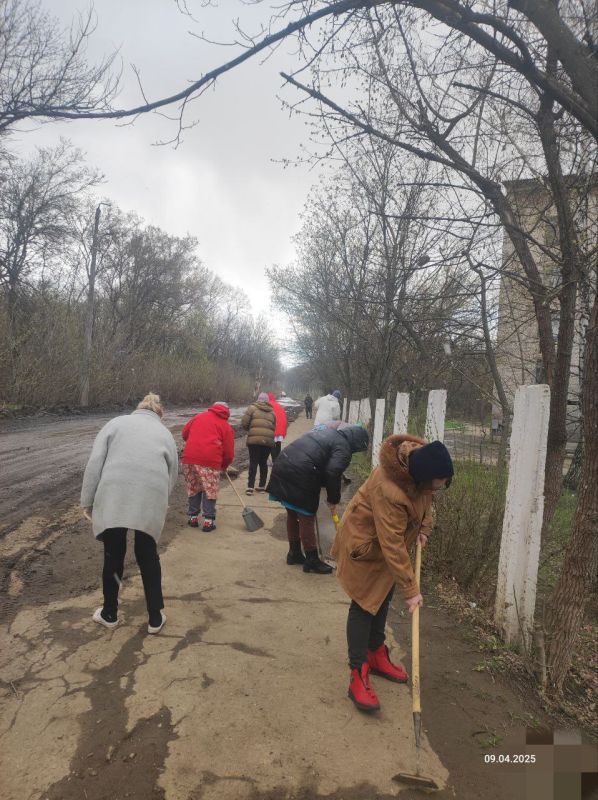 11 апреля в городском округе Енакиево состоялся санитарный день 11 апреля в городском округе Енакиево состоялся санитарный день