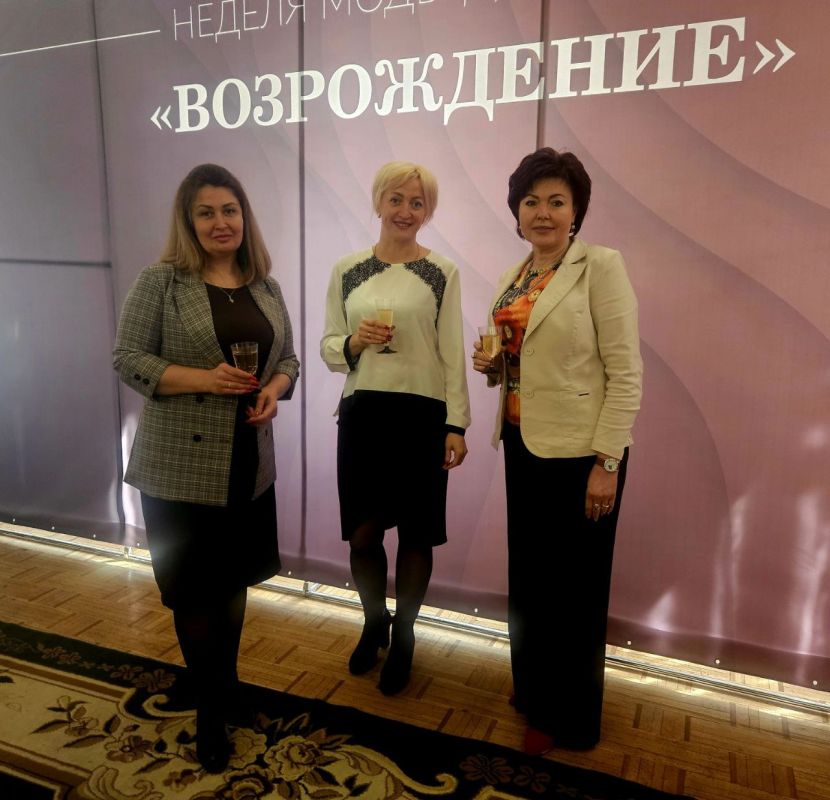 Манифест красоты в Донбассе: в Донецке стартовал фестиваль «Неделя моды Донбасса — Возрождение» Манифест красоты в Донбассе: в Донецке стартовал фестиваль «Неделя моды Донбасса — Возрождение»