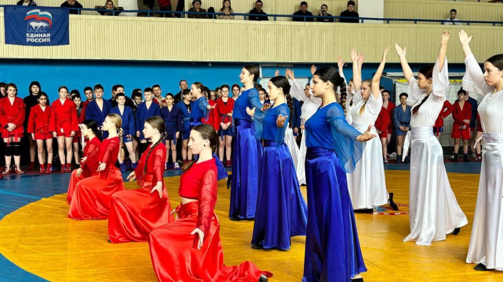 Сегодня в Шахтерске состоялось Республиканское первенство по самбо «Покорители космоса», посвященное Дню авиации и космонавтики Сегодня в Шахтерске состоялось Республиканское первенство по самбо «Покорители космоса», посвященное Дню авиации и космонавтики