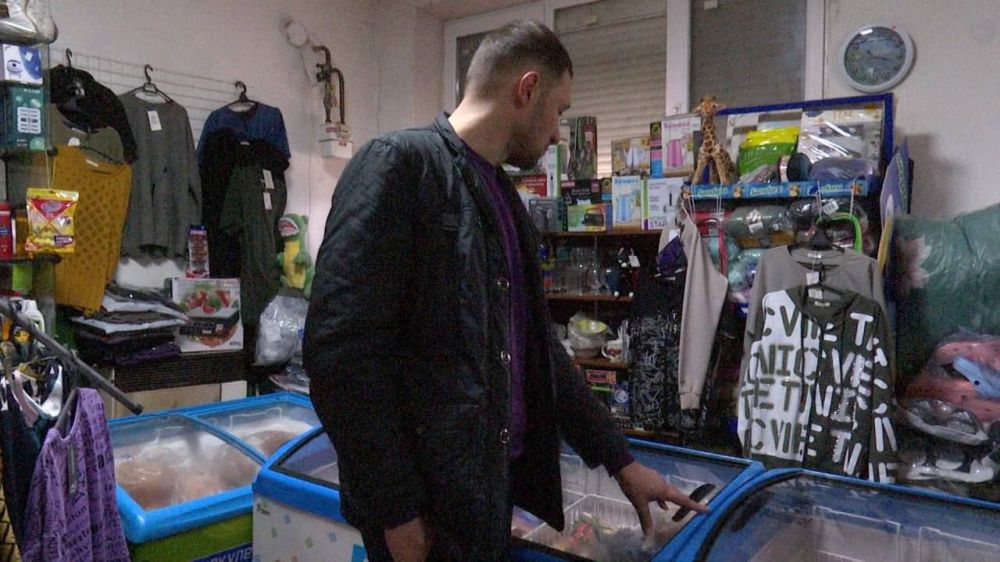Шахтерский комитет Народного контроля совместно с представителем отдела потребительского рынка и защиты прав потребителей Администрации округа , представителями центрального штаба Народного контроля ДНР и депутатского... Шахтерский комитет Народного контроля совместно с представителем отдела потребительского рынка и защиты прав потребителей Администрации округа , представителями центрального штаба Народного контроля ДНР и депутатского...