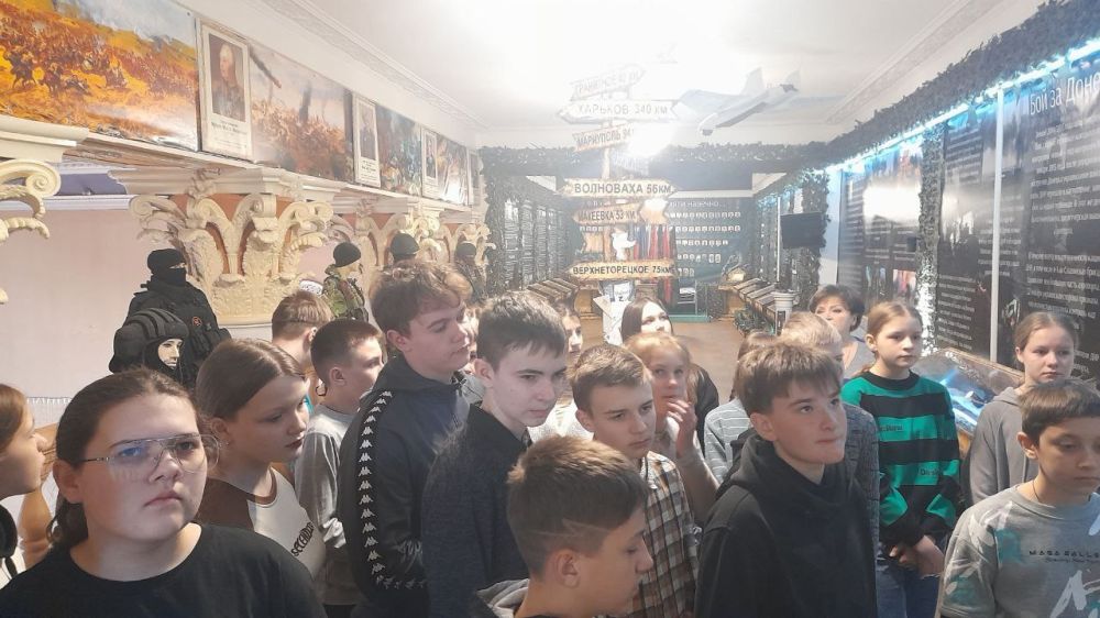 Николай Михайлов: В Старобешевском округе прошел час мужества «Герои СВО и их подвиги» Николай Михайлов: В Старобешевском округе прошел час мужества «Герои СВО и их подвиги»
