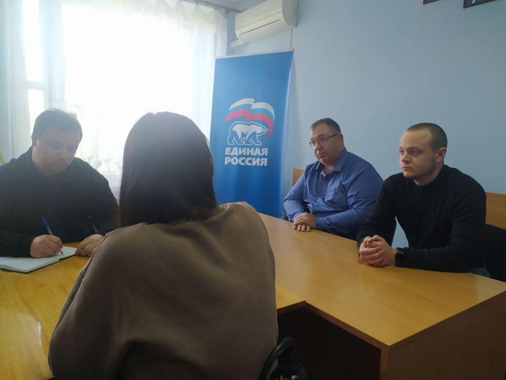Координационный совет. Сегодня, 14 апреля, глава муниципального образования городской округ Иловайск, Секретарь местного отделения Всероссийской политической партии «Единая Россия», Председатель Координационного Совета... Координационный совет. Сегодня, 14 апреля, глава муниципального образования городской округ Иловайск, Секретарь местного отделения Всероссийской политической партии «Единая Россия», Председатель Координационного Совета...