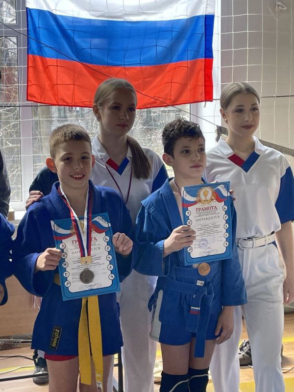 Спортсмены Кировского завоевали медали в первенстве по самбо Спортсмены Кировского завоевали медали в первенстве по самбо