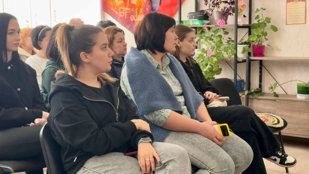«Мой бизнес» и другие партнеры поддерживают женщин ДНР в рамках проекта «Ты не одна» «Мой бизнес» и другие партнеры поддерживают женщин ДНР в рамках проекта «Ты не одна»