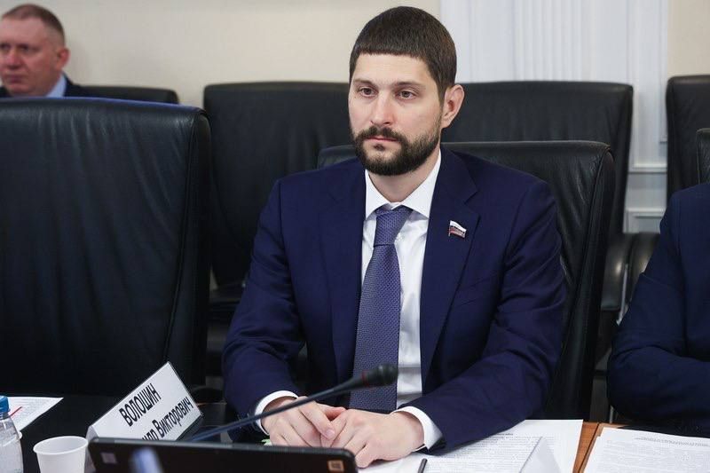 Александр Волошин: #Работа_в_СФ. Сегодня в Совете Федерации состоялось заседание Комитета по федеративному устройству, региональной политике, местному самоуправлению и делам Севера под председательством Андрея Шевченко ... Александр Волошин: #Работа_в_СФ. Сегодня в Совете Федерации состоялось заседание Комитета по федеративному устройству, региональной политике, местному самоуправлению и делам Севера под председательством Андрея Шевченко ...