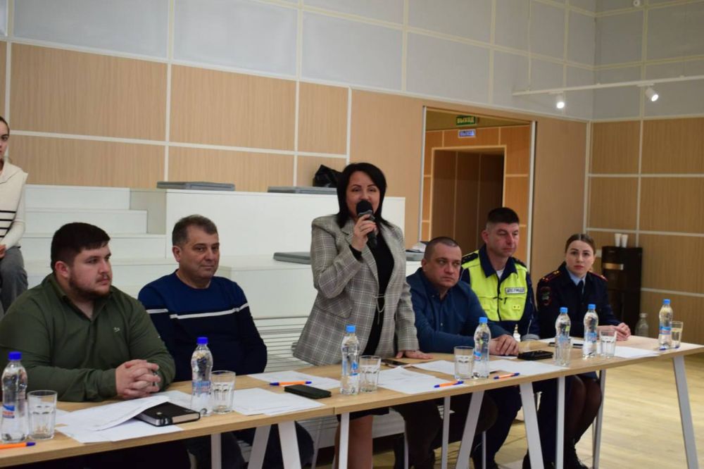 В Доме молодежи прошел муниципальный этап Всероссийского конкурса среди отрядов юных инспекторов движения «Безопасное колесо» В Доме молодежи прошел муниципальный этап Всероссийского конкурса среди отрядов юных инспекторов движения «Безопасное колесо»