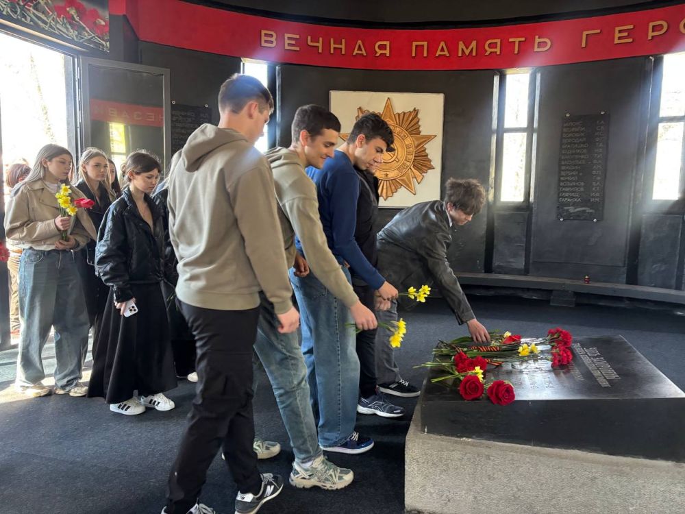 Борис Трима: В Мангушском округе дан старт патриотической акции «Автопоезд Победы» Борис Трима: В Мангушском округе дан старт патриотической акции «Автопоезд Победы»