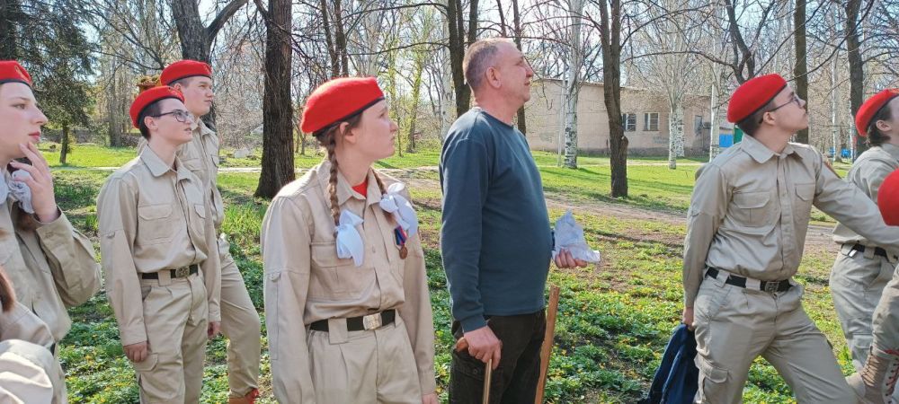 В Харцызском городском округе прошла акция «Сад памяти» В Харцызском городском округе прошла акция «Сад памяти»