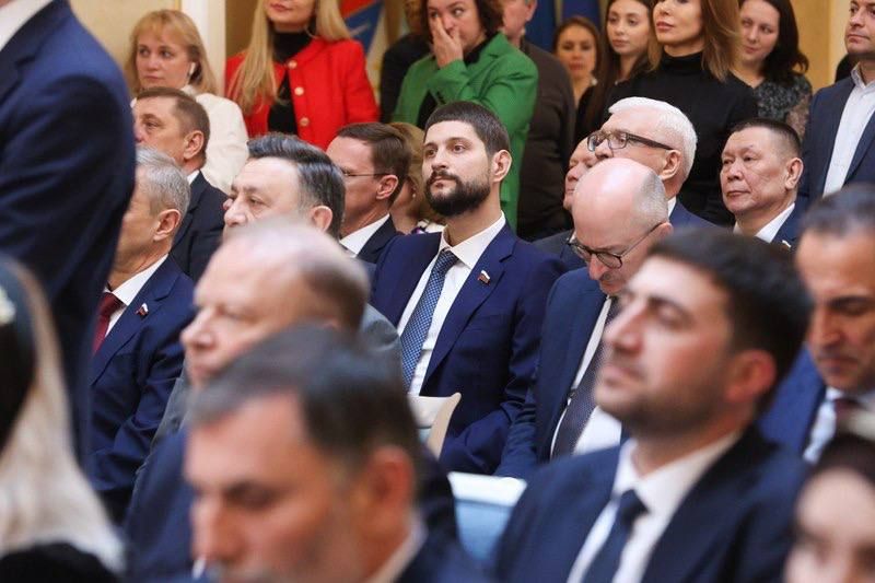 Александр Волошин: #Работа_в_СФ. Сегодня на пленарном заседании Совета Федерации впервые состоялся новый формат для палаты регионов - Дни культуры субъекта Федерации Александр Волошин: #Работа_в_СФ. Сегодня на пленарном заседании Совета Федерации впервые состоялся новый формат для палаты регионов - Дни культуры субъекта Федерации