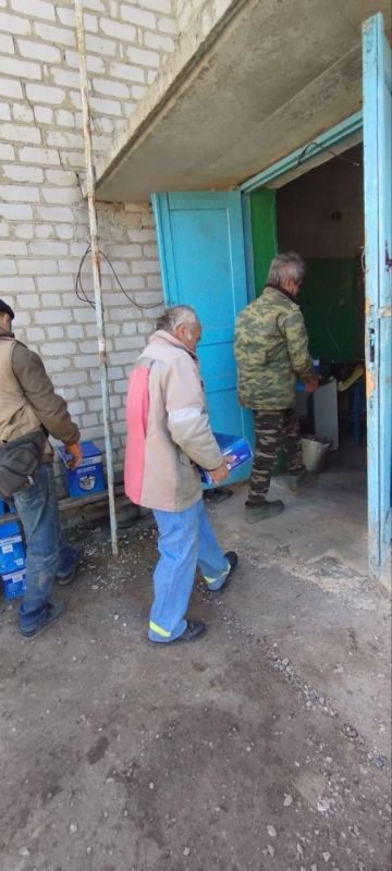 Забайкалье обеспечило аварийную бригаду в Комсомольском необходимыми для работы материалами Забайкалье обеспечило аварийную бригаду в Комсомольском необходимыми для работы материалами