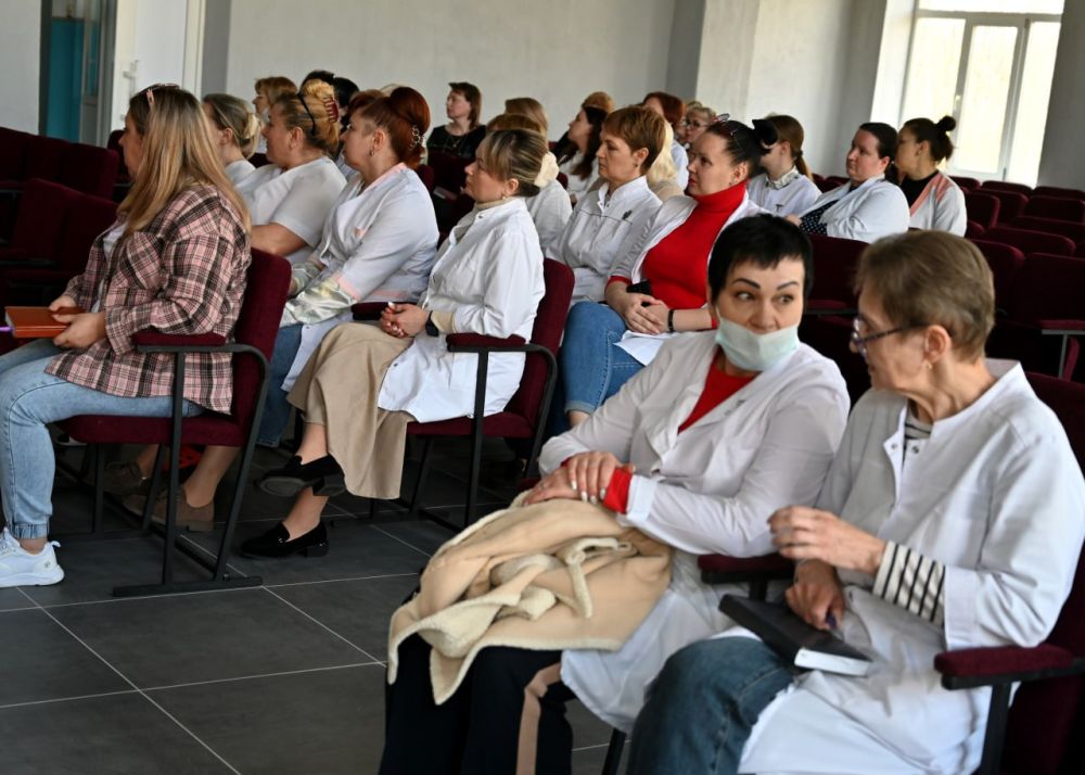 Иван Адамец: Руководство Управы Куйбышевского внутригородского района и депутат Донецкого городского совета Герман Полунин совместно с представителем государственного фонда поддержки участников СВО «Защитники Отечества»... Иван Адамец: Руководство Управы Куйбышевского внутригородского района и депутат Донецкого городского совета Герман Полунин совместно с представителем государственного фонда поддержки участников СВО «Защитники Отечества»...