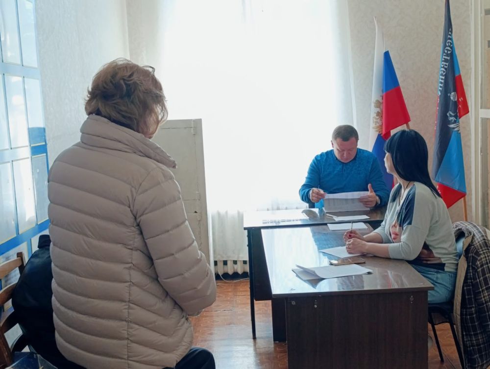 Сергей Ермаков: 16 апреля провел прием граждан Сергей Ермаков: 16 апреля провел прием граждан